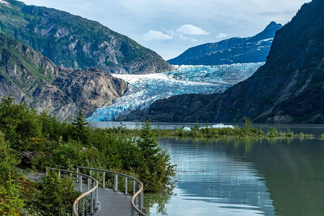 Alaska Cruises and Cruise Tours